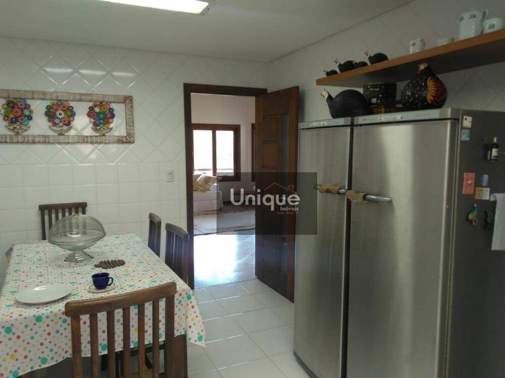Casa, 4 quartos, 288 m² - Foto 46