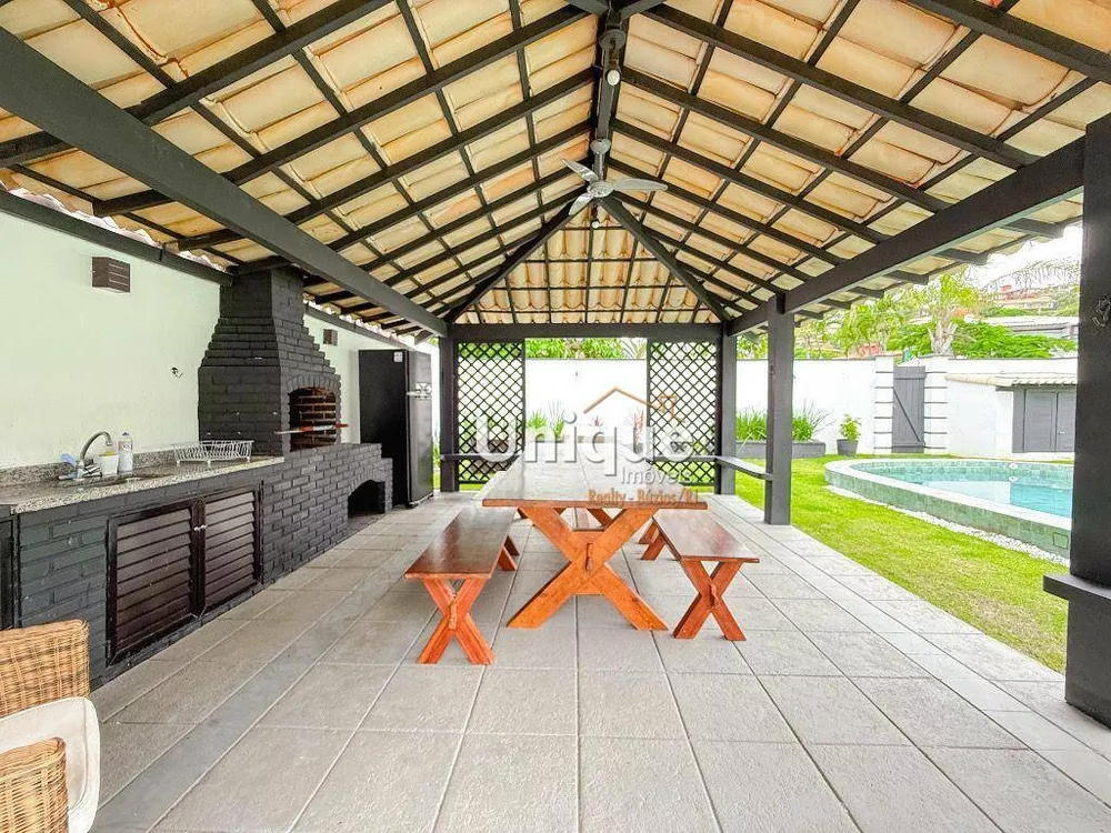 Casa, 7 quartos, 230 m² - Foto 8