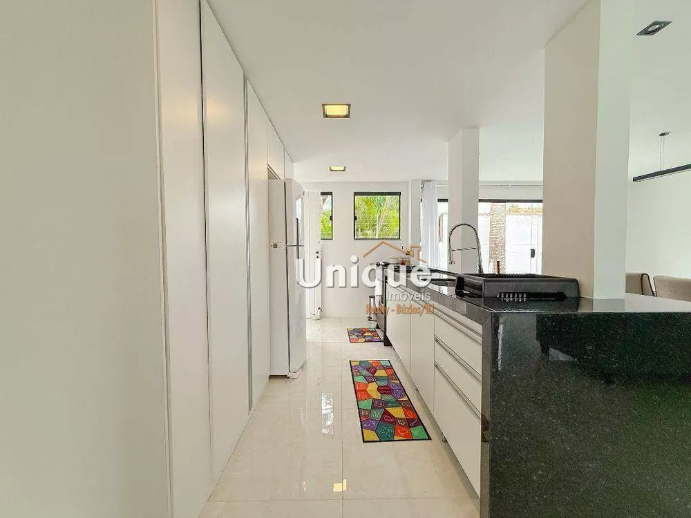 Casa, 7 quartos, 230 m² - Foto 27
