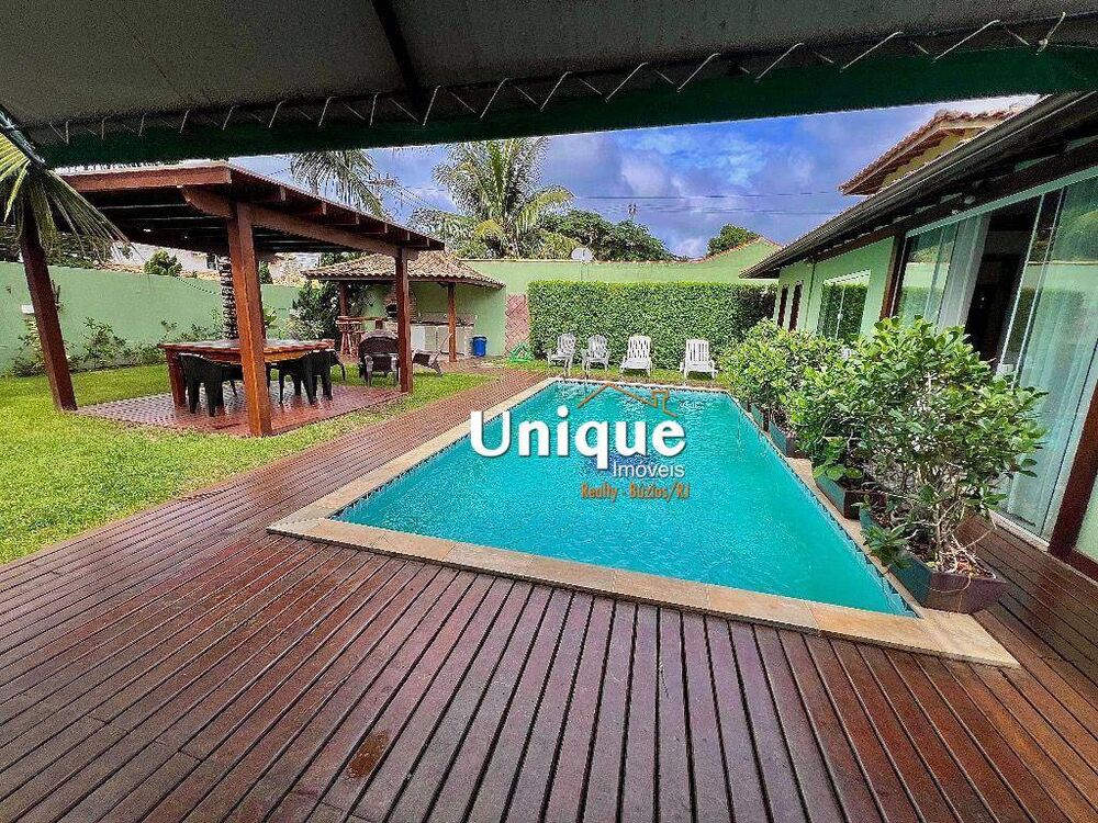 Casa à venda com 2 quartos, 126m² - Foto 1