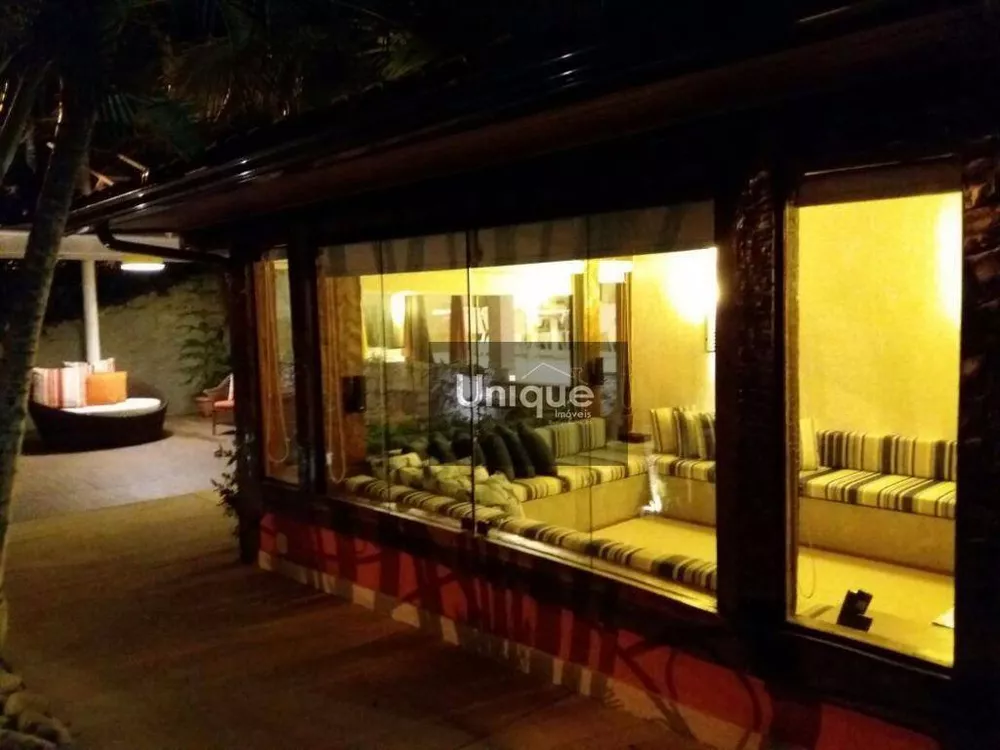 Casa, 5 quartos, 300 m² - Foto 46