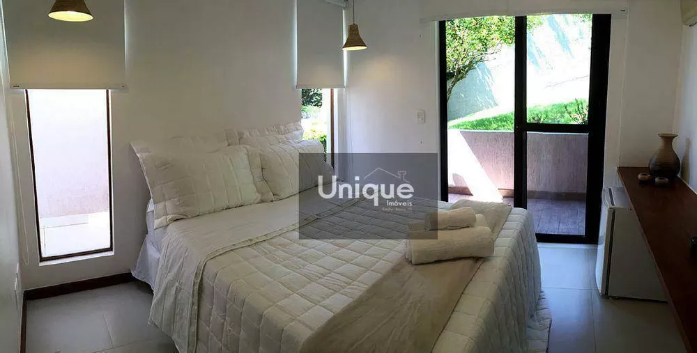 Casa, 5 quartos, 300 m² - Foto 24