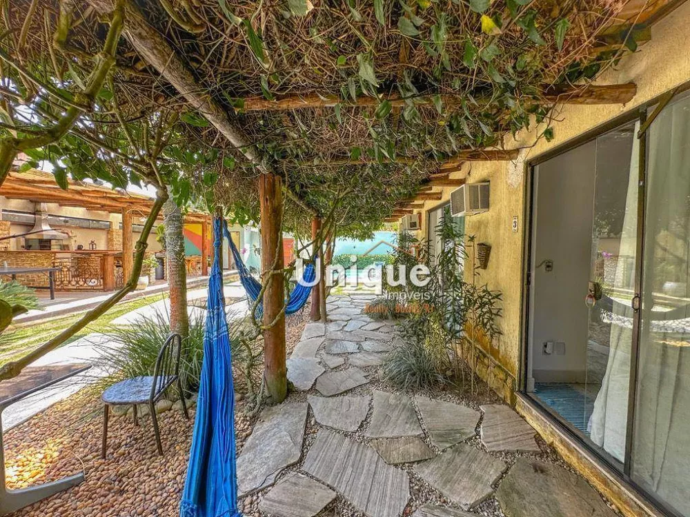 Casa, 8 quartos, 270 m² - Foto 3