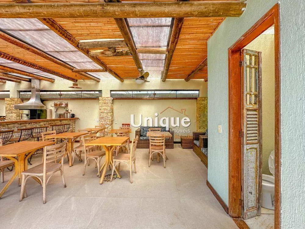 Casa, 8 quartos, 270 m² - Foto 28