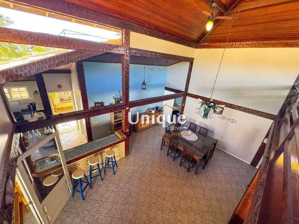 Casa, 5 quartos, 269 m² - Foto 2