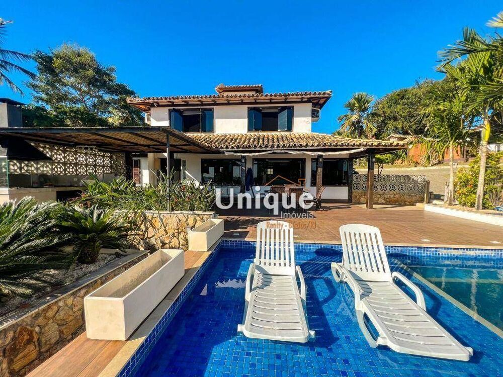Casa de Condomínio à venda com 4 quartos, 170m² - Foto 1