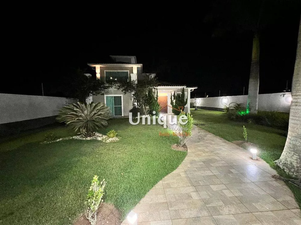 Casa, 4 quartos, 240 m² - Foto 29
