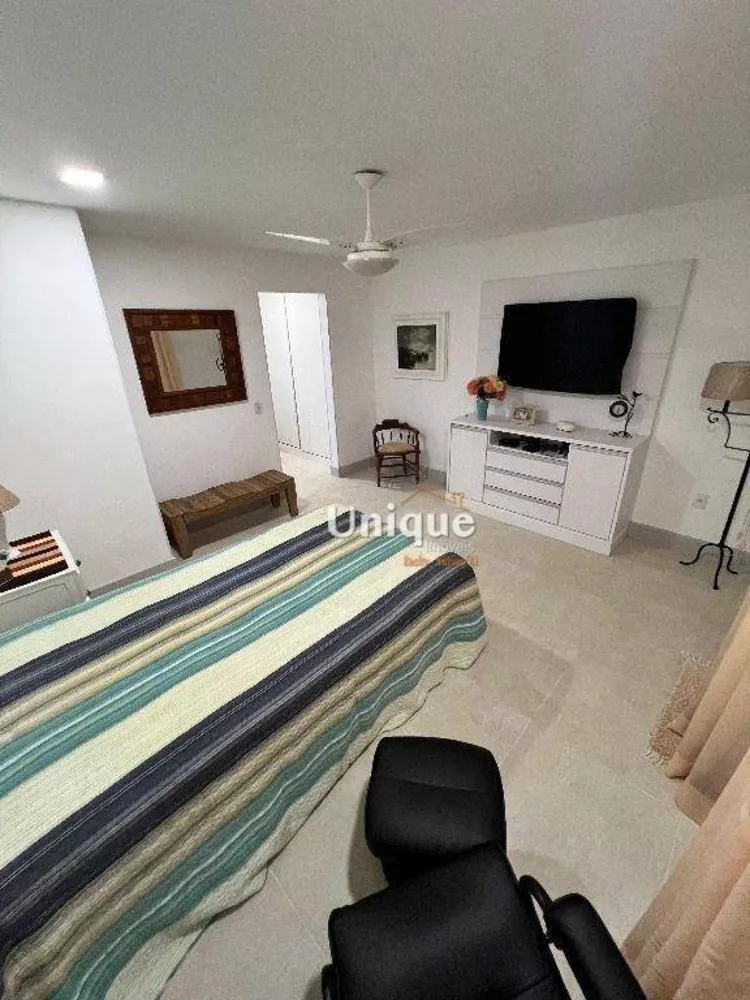 Casa, 4 quartos, 240 m² - Foto 20