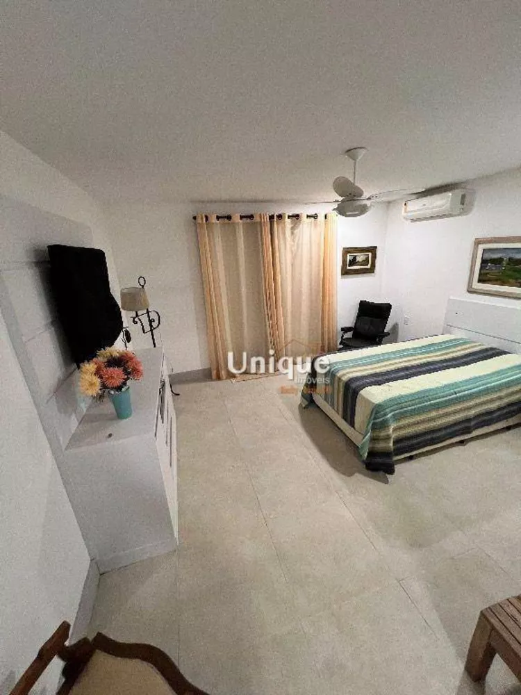 Casa, 4 quartos, 240 m² - Foto 21