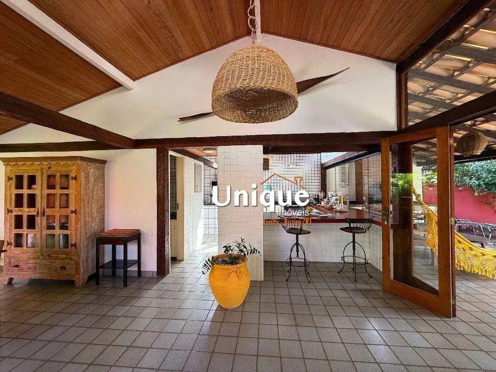 Casa, 3 quartos, 196 m² - Foto 2
