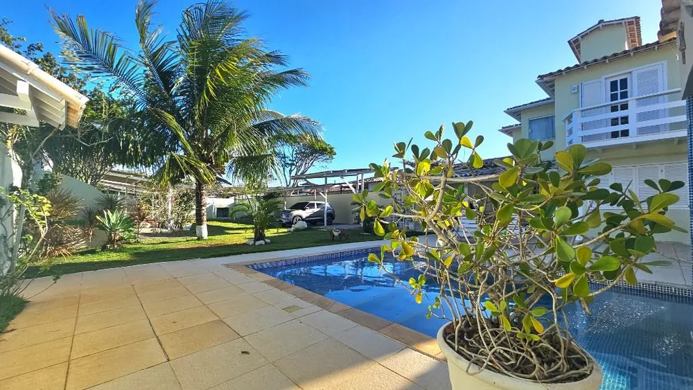 Casa, 6 quartos, 237 m² - Foto 1