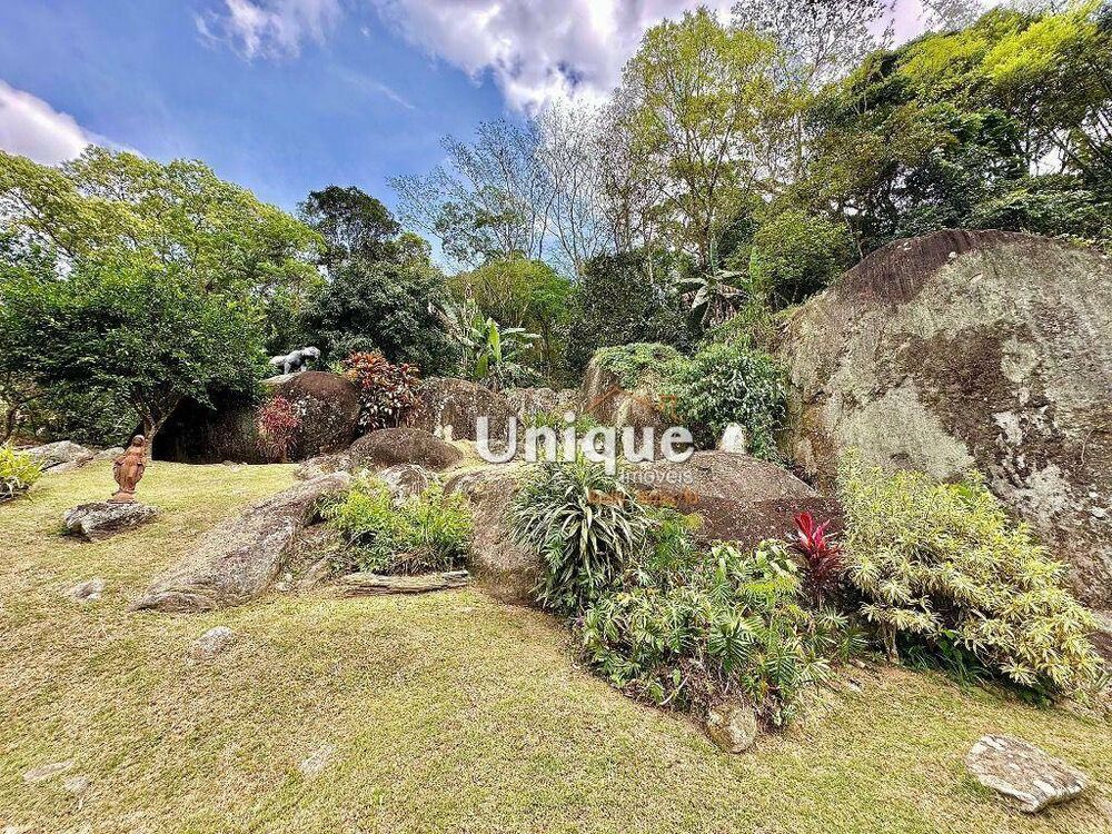 Sítio à venda com 4 quartos, 300m² - Foto 2