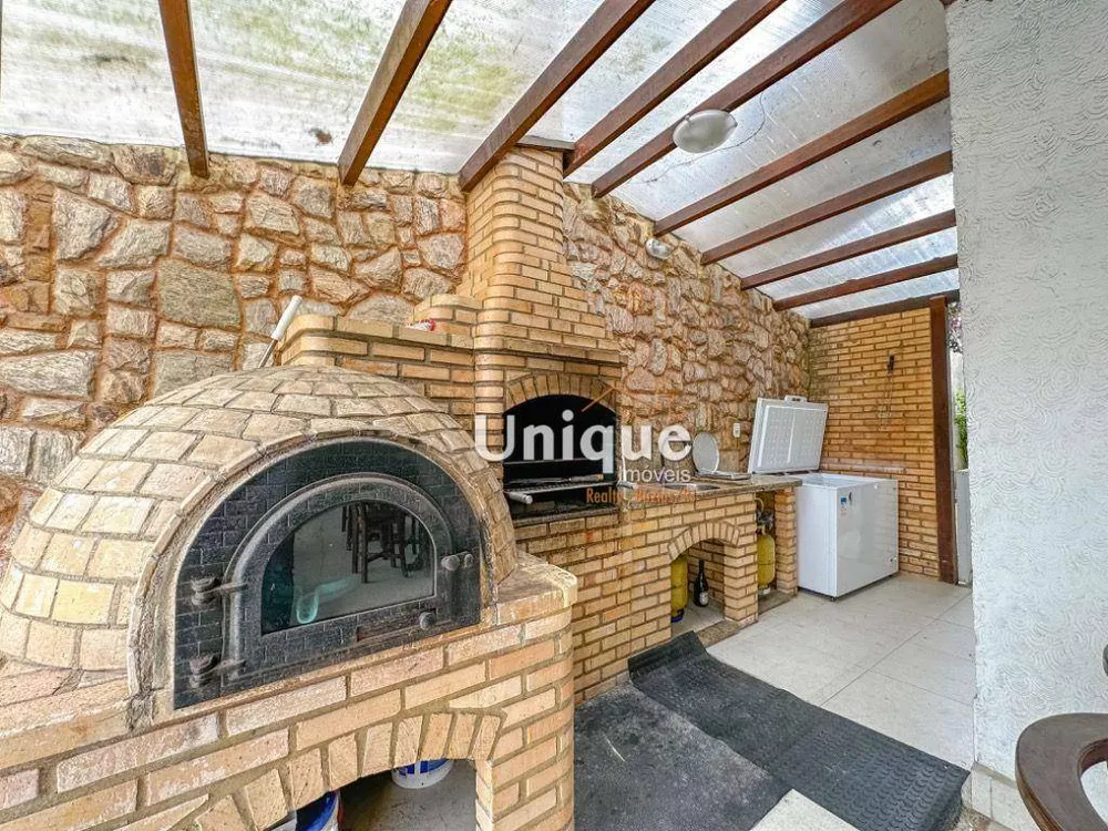 Casa, 8 quartos, 328 m² - Foto 25