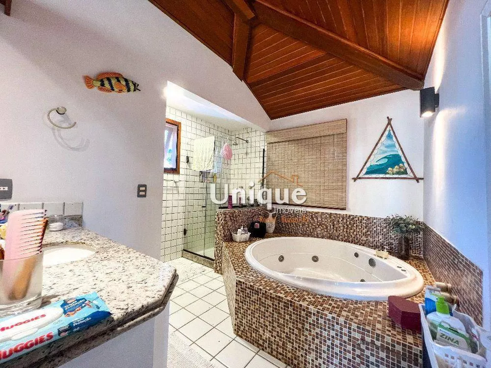 Casa, 4 quartos, 260 m² - Foto 12