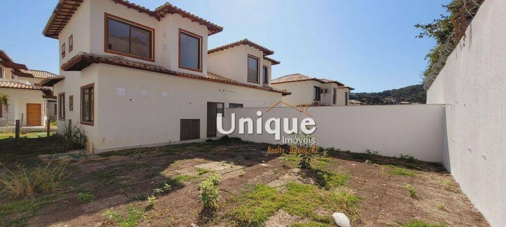 Casa à venda com 4 quartos, 170m² - Foto 4