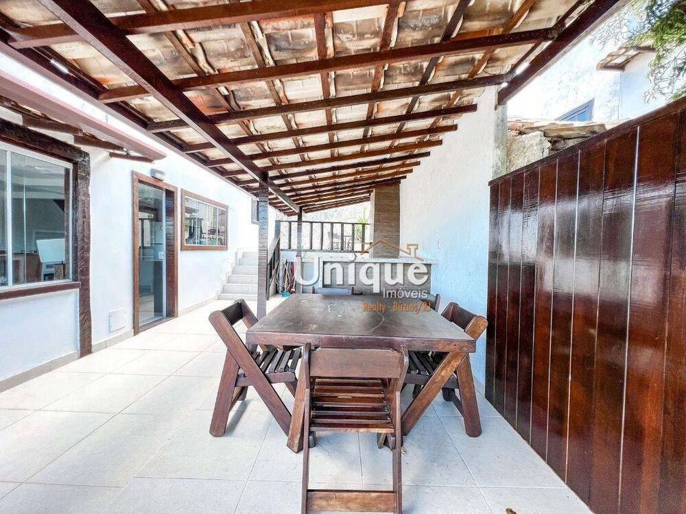 Casa de Condomínio à venda com 3 quartos, 204m² - Foto 4
