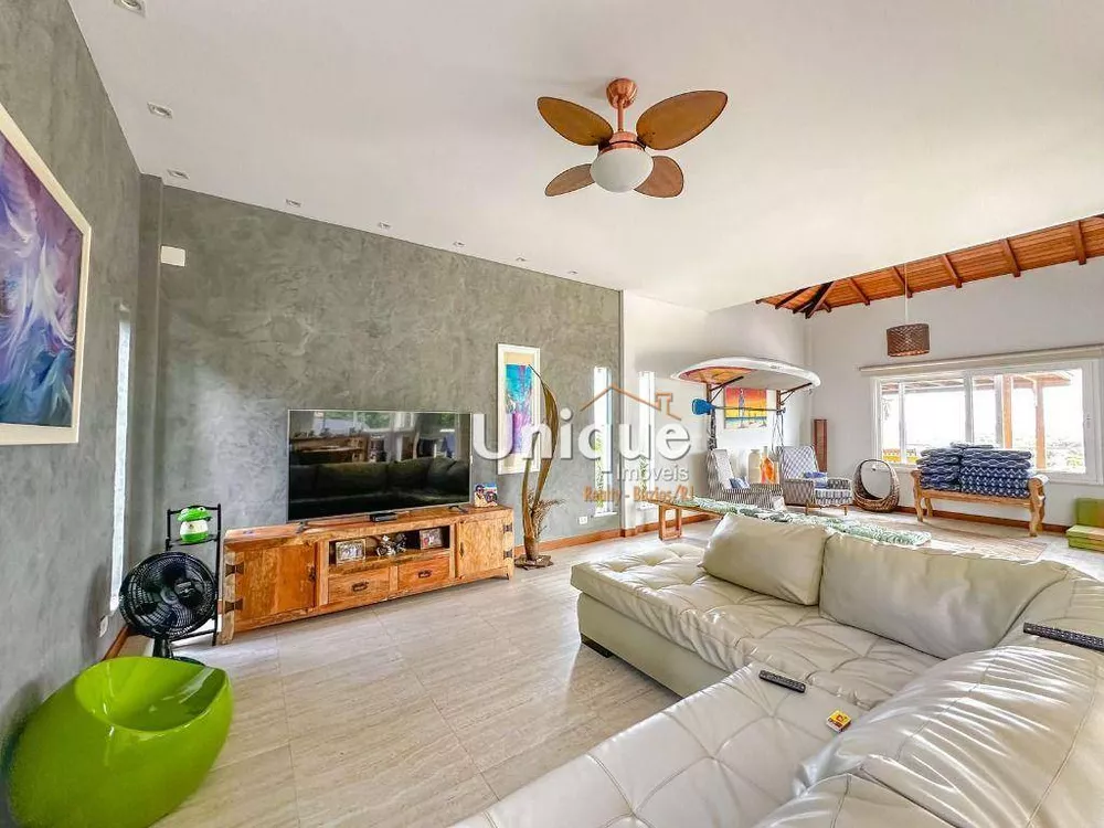 Casa, 4 quartos, 218 m² - Foto 5