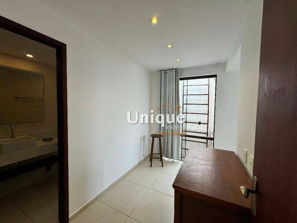 Casa, 6 quartos, 300 m² - Foto 13