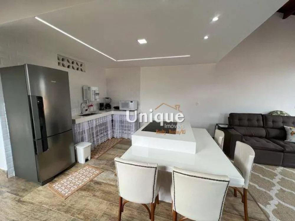 Casa, 5 quartos, 195 m² - Foto 6