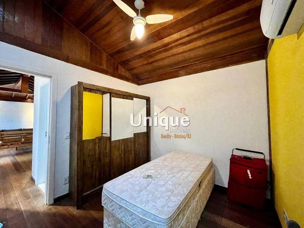 Casa, 5 quartos, 236 m² - Foto 2