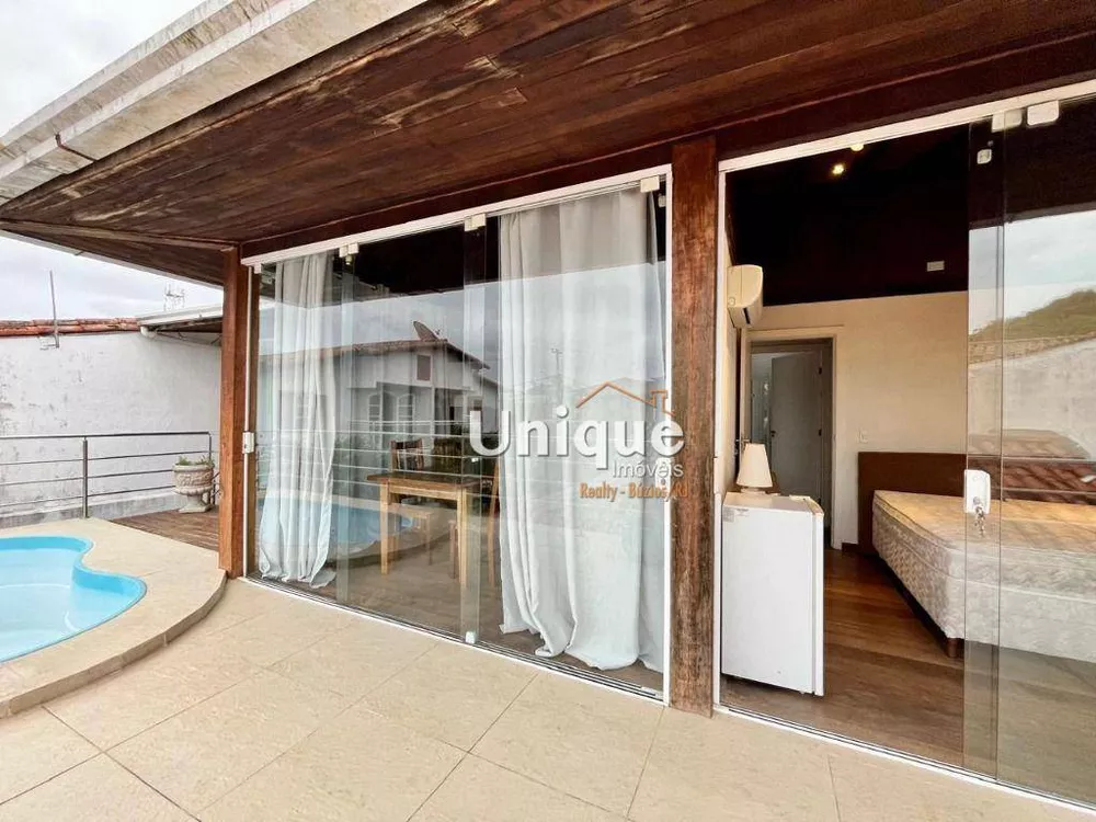 Casa, 5 quartos, 236 m² - Foto 16