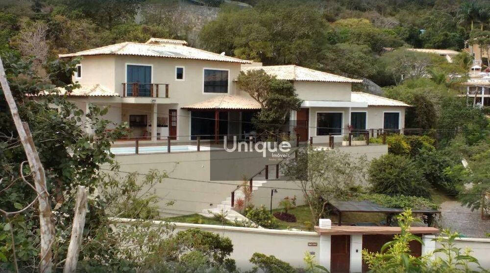 Casa à venda com 5 quartos, 350m² - Foto 1