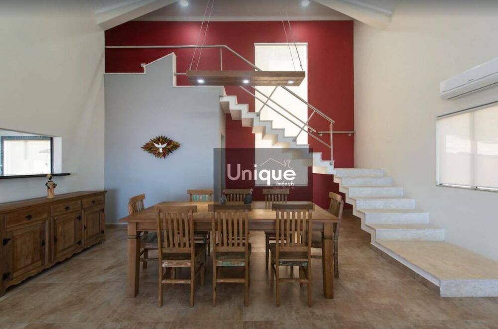 Casa à venda com 5 quartos, 350m² - Foto 4