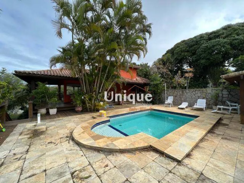 Casa, 5 quartos, 300 m² - Foto 1