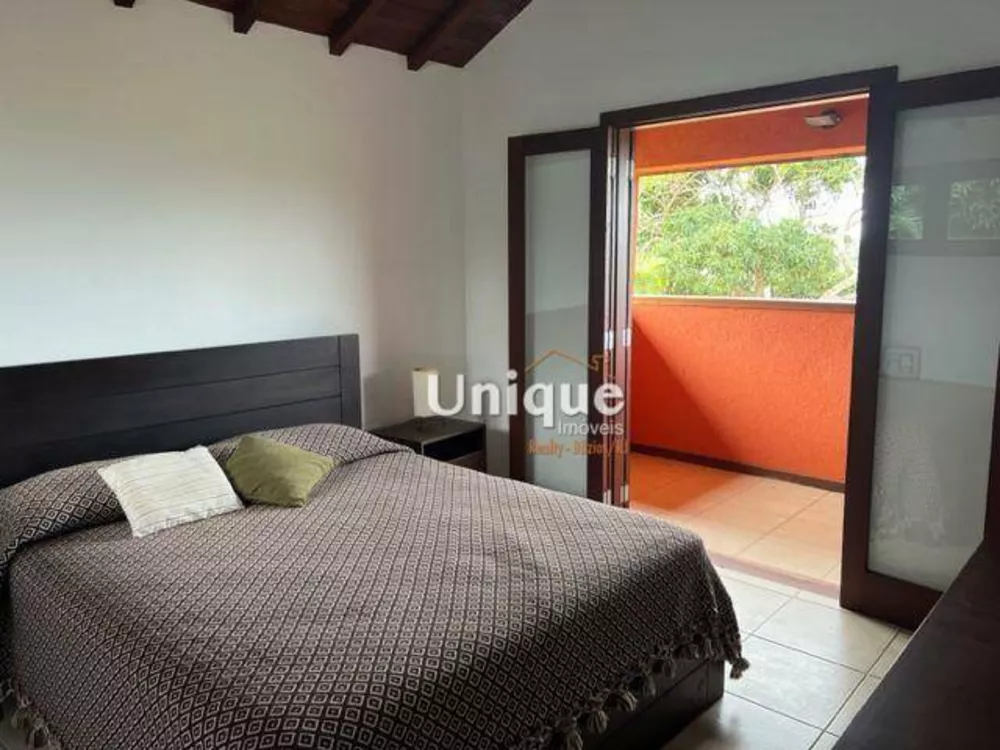 Casa, 5 quartos, 300 m² - Foto 18