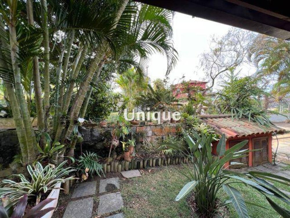 Casa, 5 quartos, 300 m² - Foto 31