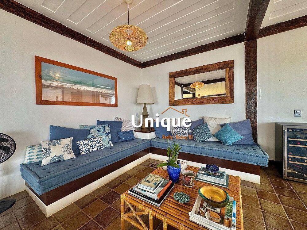 Casa à venda com 4 quartos, 220m² - Foto 2