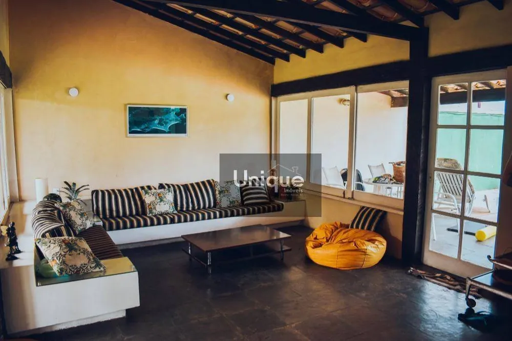 Casa, 4 quartos, 270 m² - Foto 14