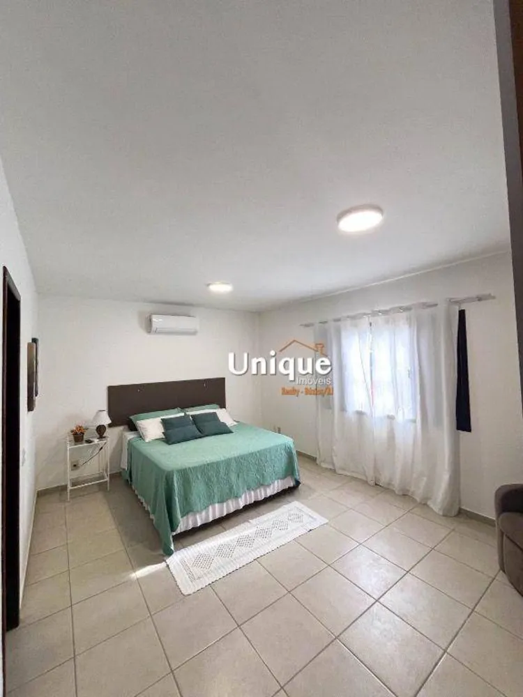 Casa, 4 quartos, 200 m² - Foto 6