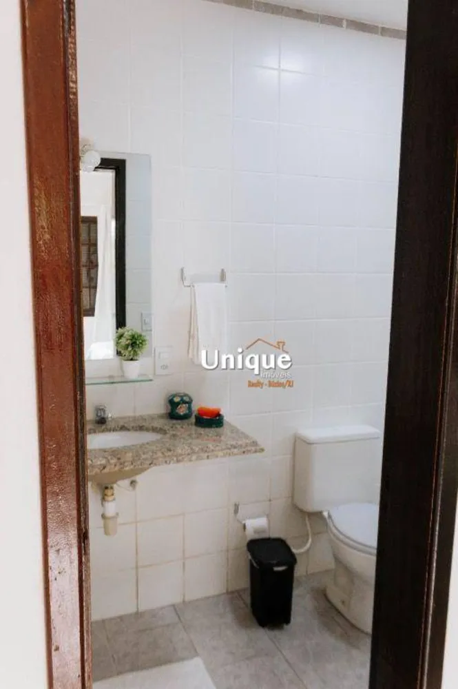 Casa, 4 quartos, 200 m² - Foto 33