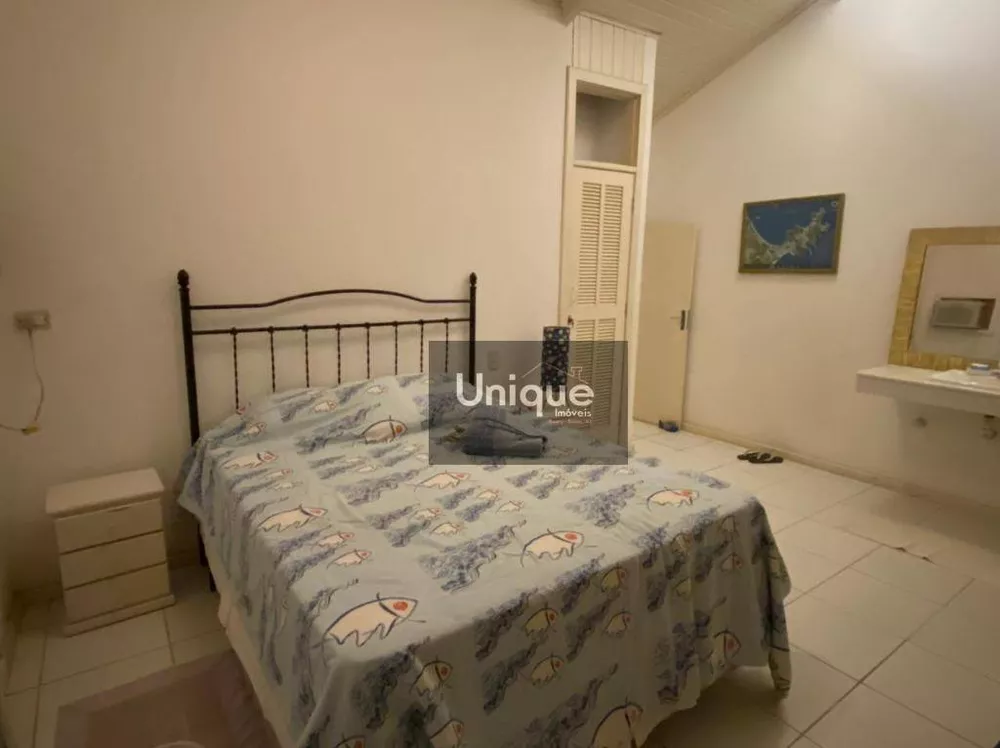 Casa, 4 quartos, 300 m² - Foto 15