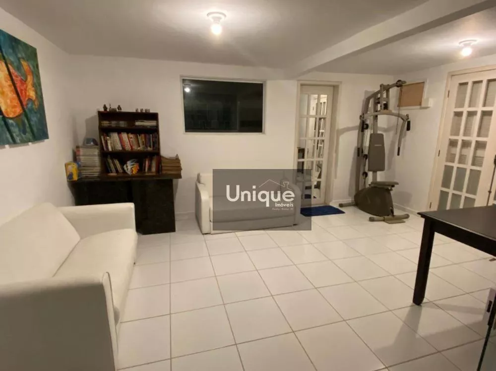 Casa, 4 quartos, 300 m² - Foto 11