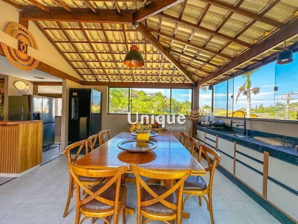 Casa, 6 quartos, 240 m² - Foto 13