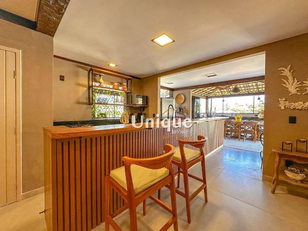 Casa, 6 quartos, 240 m² - Foto 6