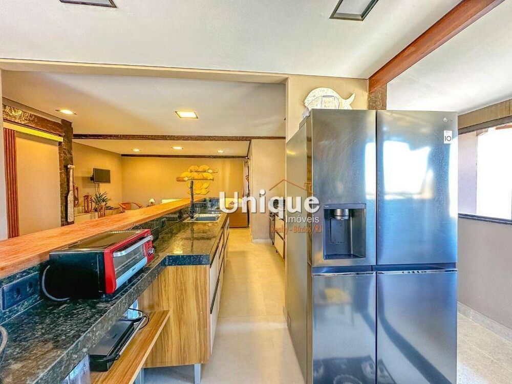 Casa, 6 quartos, 240 m² - Foto 10