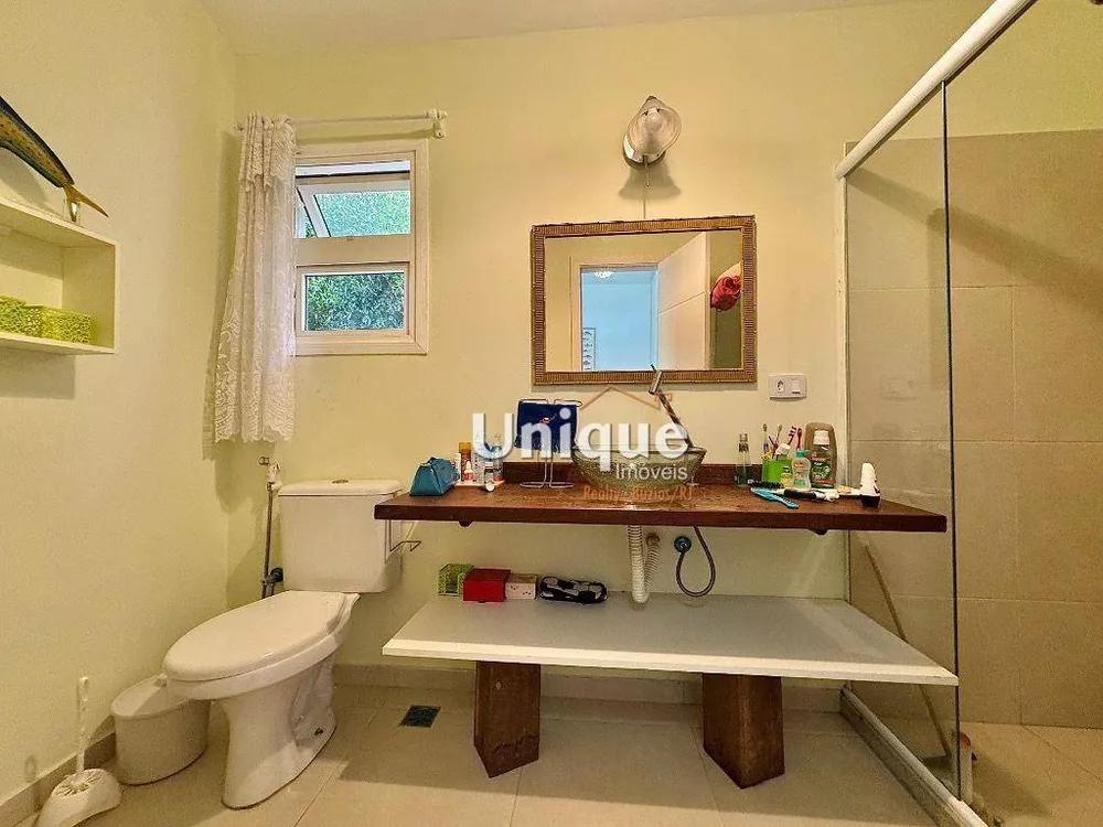 Casa, 3 quartos, 230 m² - Foto 17