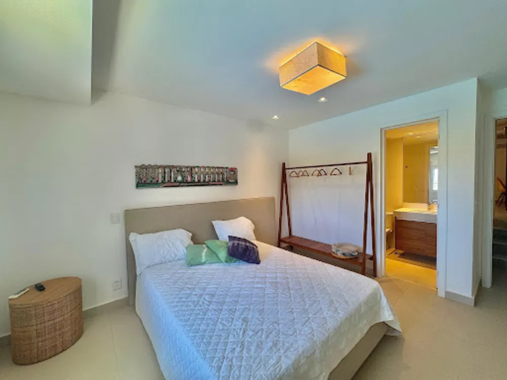 Casa, 4 quartos, 250 m² - Foto 1