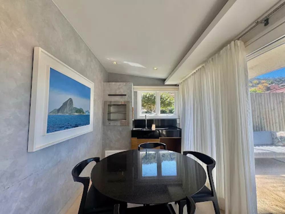 Casa, 4 quartos, 250 m² - Foto 9