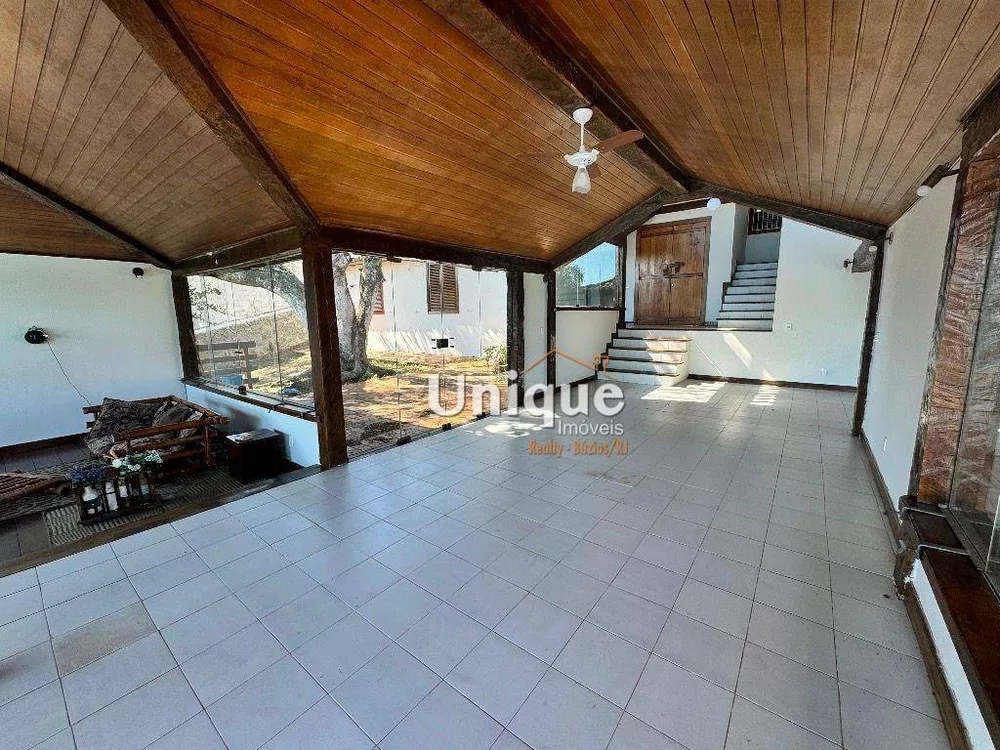 Casa, 5 quartos, 330 m² - Foto 6