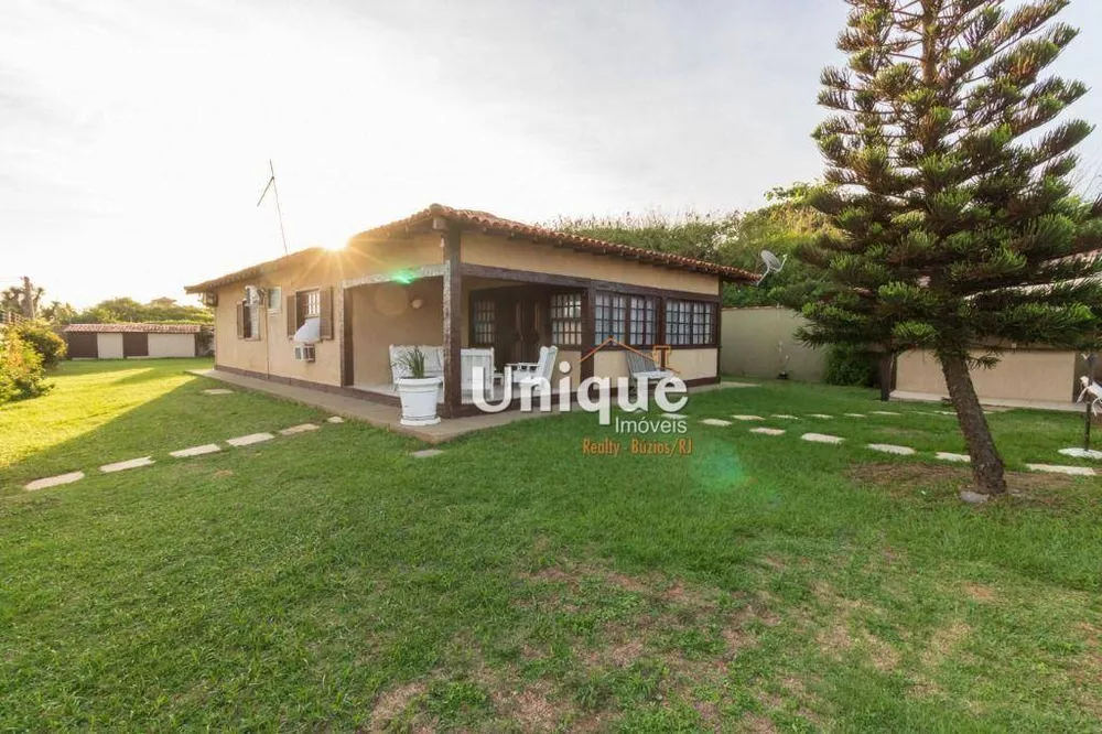 Casa, 6 quartos, 250 m² - Foto 4