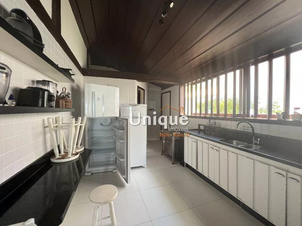 Casa, 5 quartos, 300 m² - Foto 5