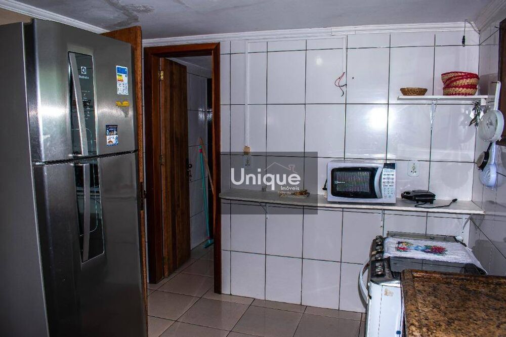 Casa, 7 quartos, 330 m² - Foto 2