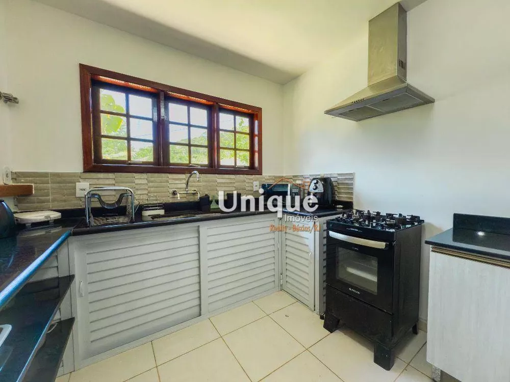 Casa, 6 quartos, 241 m² - Foto 10