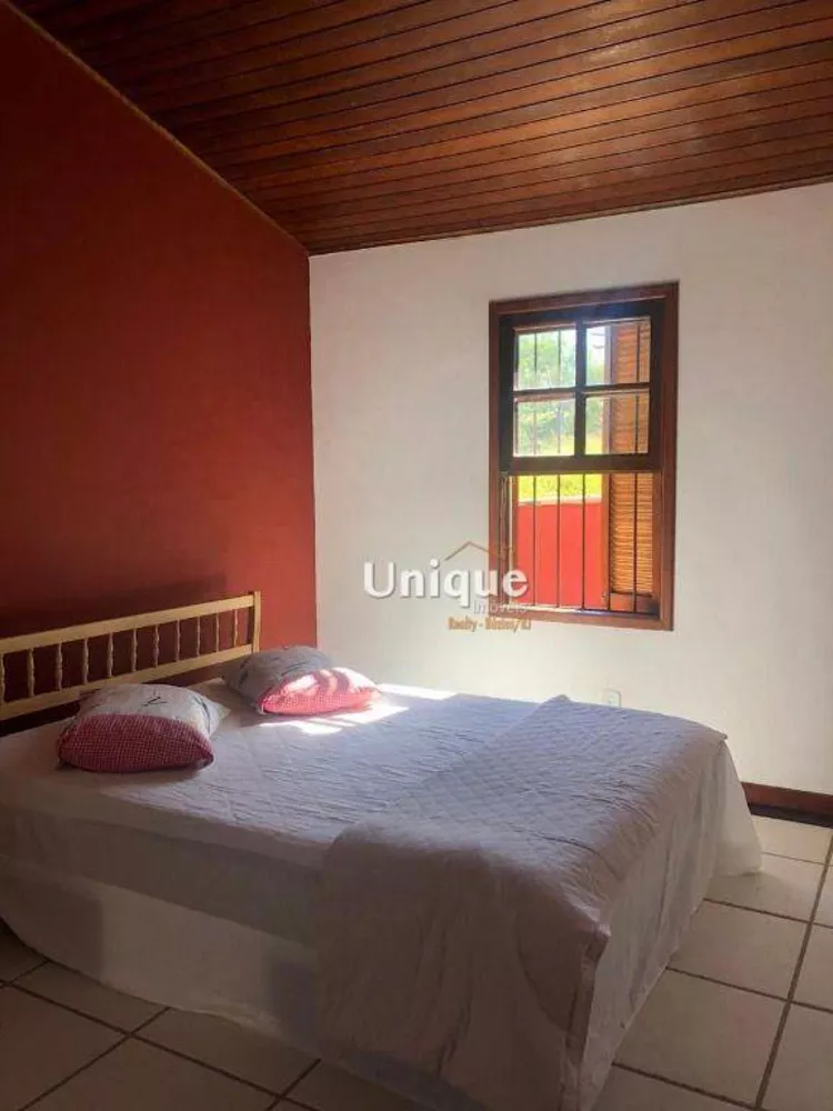 Casa, 3 quartos, 216 m² - Foto 17