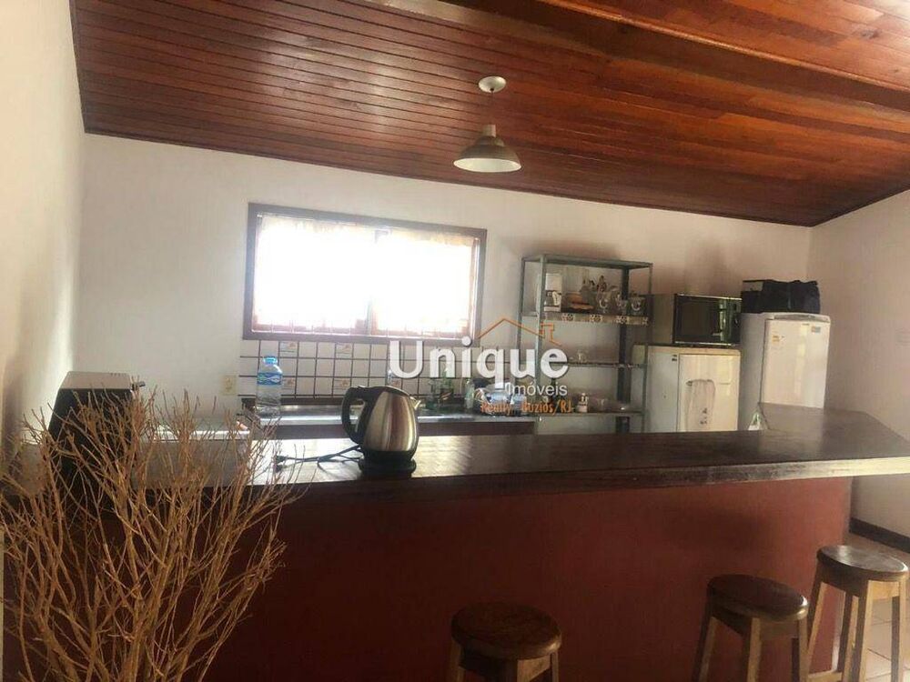 Casa, 3 quartos, 216 m² - Foto 3