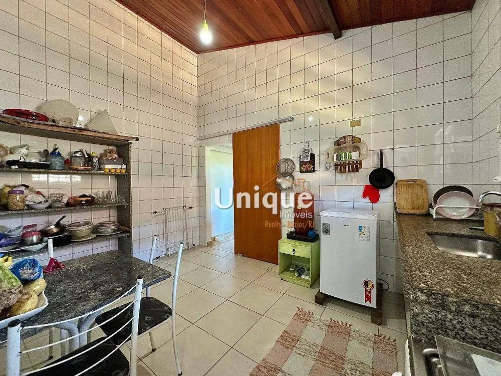 Casa, 5 quartos, 300 m² - Foto 22
